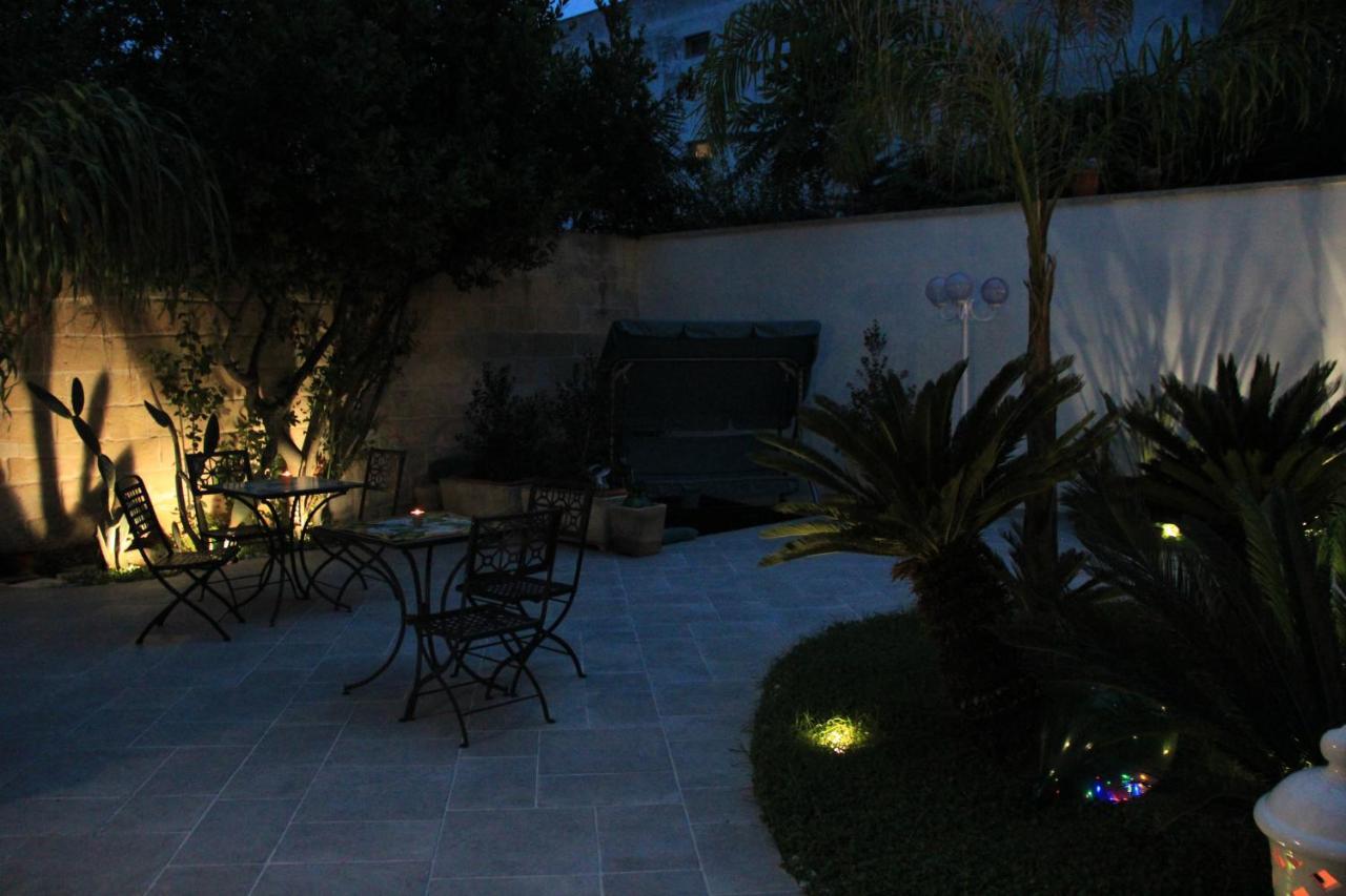 Bed and Breakfast Il Giardino Della Scuncerta Lecce Exterior foto