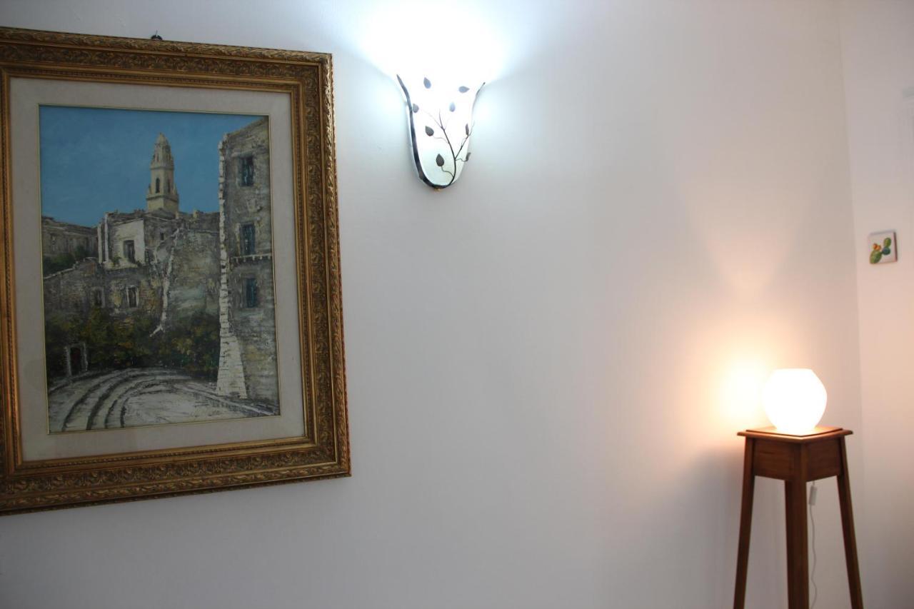 Bed and Breakfast Il Giardino Della Scuncerta Lecce Exterior foto