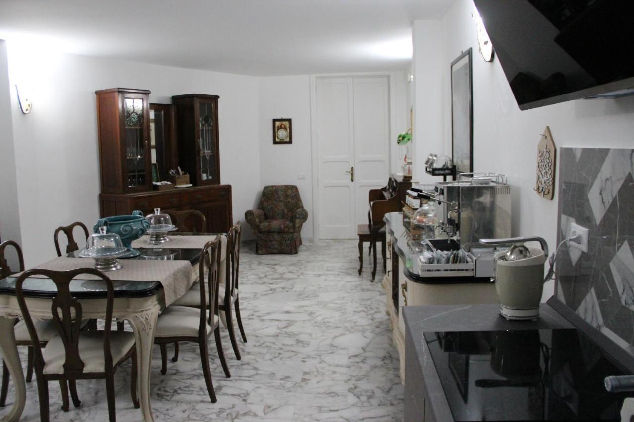 Bed and Breakfast Il Giardino Della Scuncerta Lecce Exterior foto